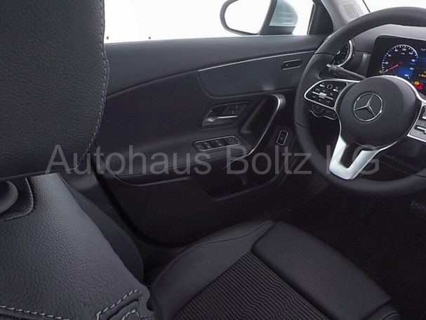 Mercedes-Benz A 180 100 kW image number 6