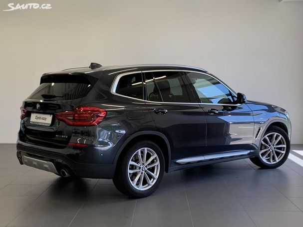 BMW X3 xDrive30d 195 kW image number 2