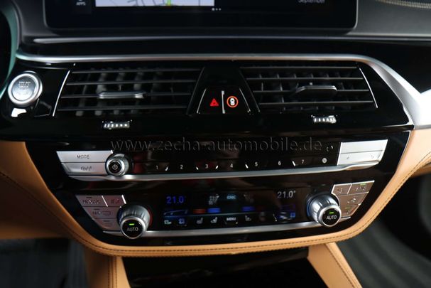 BMW 530 Touring 215 kW image number 10