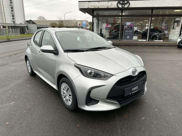 Toyota Yaris 1.0 VVT-i Comfort 53 kW image number 3