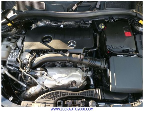 Mercedes-Benz GLA 250 4Matic 165 kW image number 13