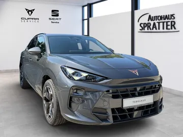 Car image 26