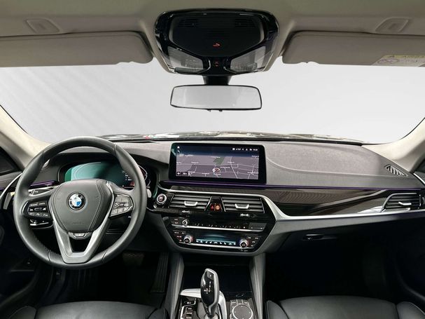 BMW 520d Touring 140 kW image number 7