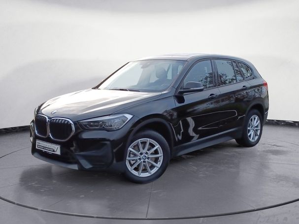 BMW X1 sDrive18i Advantage 100 kW image number 1