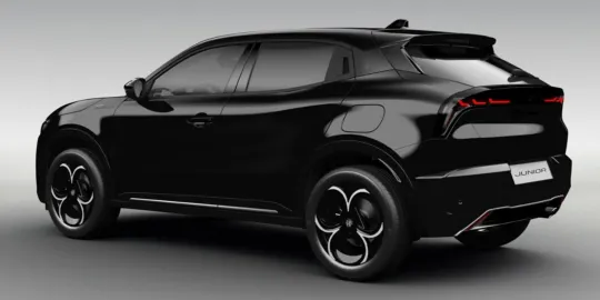 Car image 3