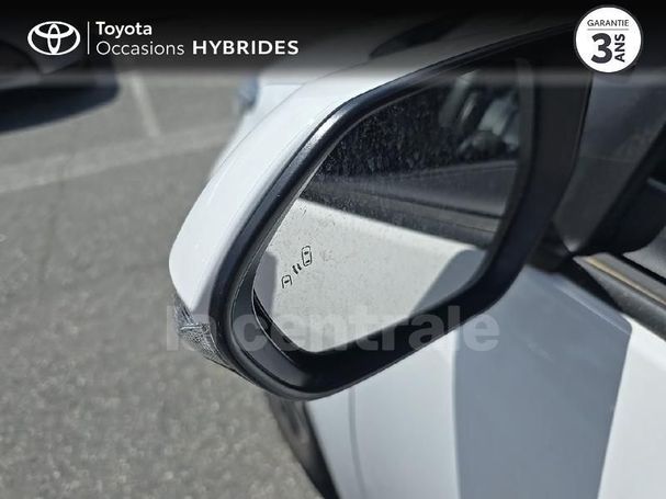 Toyota Yaris Hybrid 85 kW image number 20