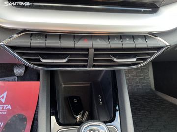 Car image 37