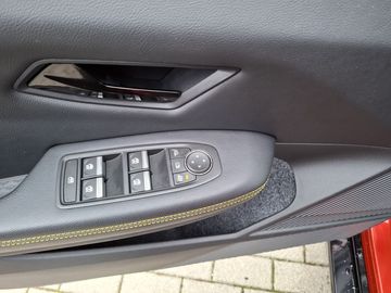 Car image 31