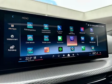 Car image 37