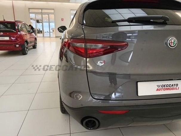 Alfa Romeo Stelvio 2.2 Q4 140 kW image number 9