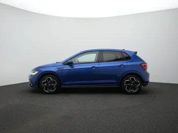 Car image 30