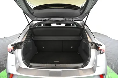 Car image 37