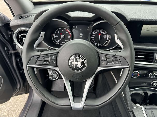 Alfa Romeo Stelvio 2.2 Super 118 kW image number 12