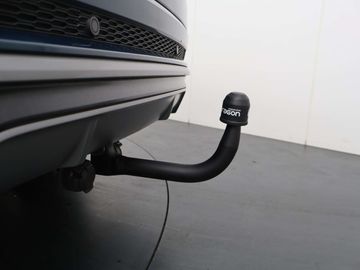 Car image 38