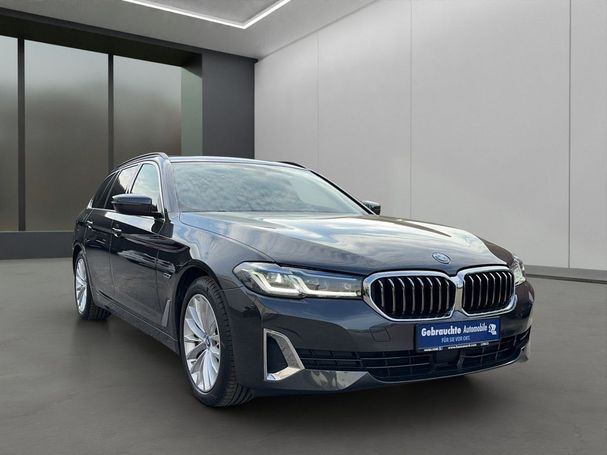 BMW 530 Touring xDrive 215 kW image number 14