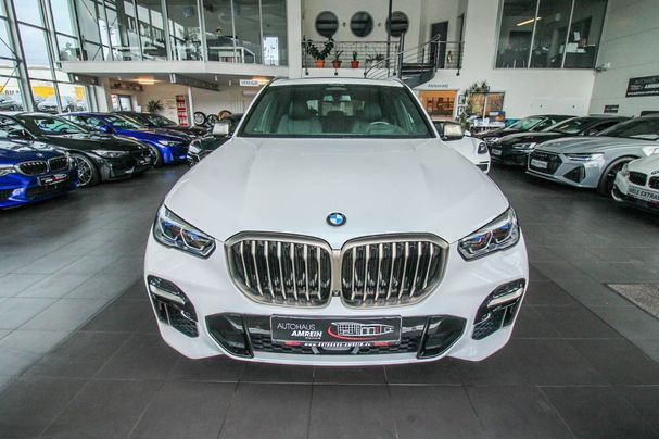 BMW X5 M50i xDrive 390 kW image number 3