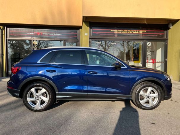 Audi Q3 2.0 TDI S tronic Business 110 kW image number 2