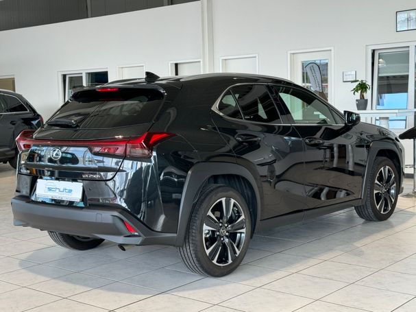 Lexus UX 135 kW image number 9