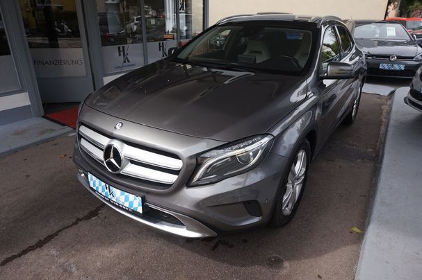 Mercedes-Benz GLA 220 d 4Matic 130 kW image number 1