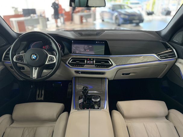 BMW X5 xDrive 250 kW image number 36