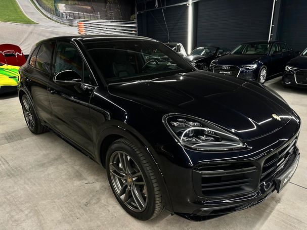 Porsche Cayenne Turbo 404 kW image number 2