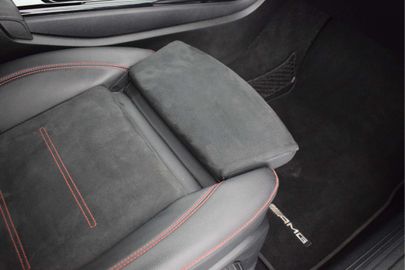 Car image 41