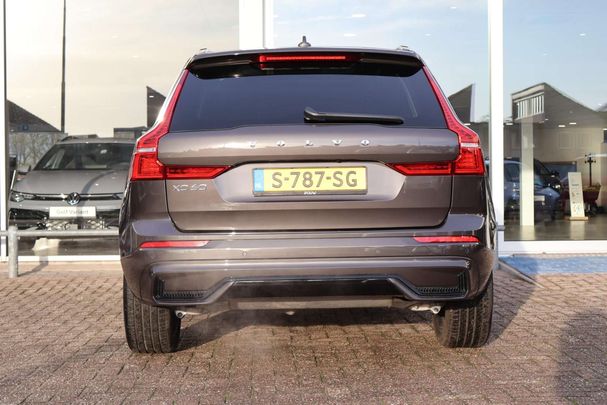 Volvo XC60 B5 184 kW image number 14