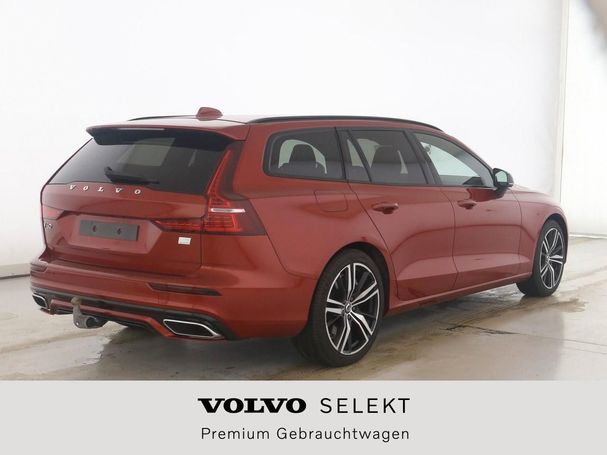 Volvo V60 T8 AWD Recharge 335 kW image number 3