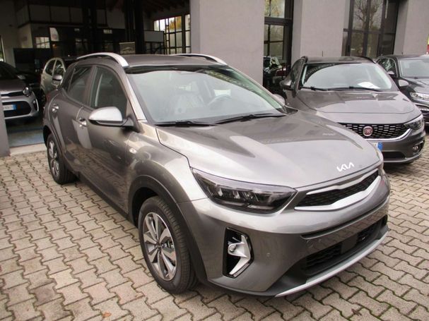 Kia Stonic 1.2 Edition 62 kW image number 2