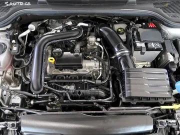 Car image 27