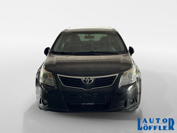 Toyota Avensis D 93 kW image number 3