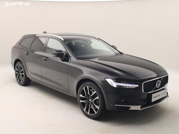 Volvo V90 Cross Country AWD B4 145 kW image number 15