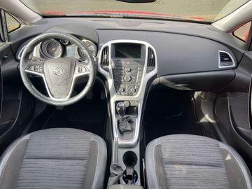 Car image 10