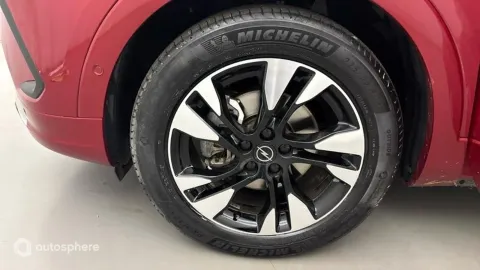 Car image 20