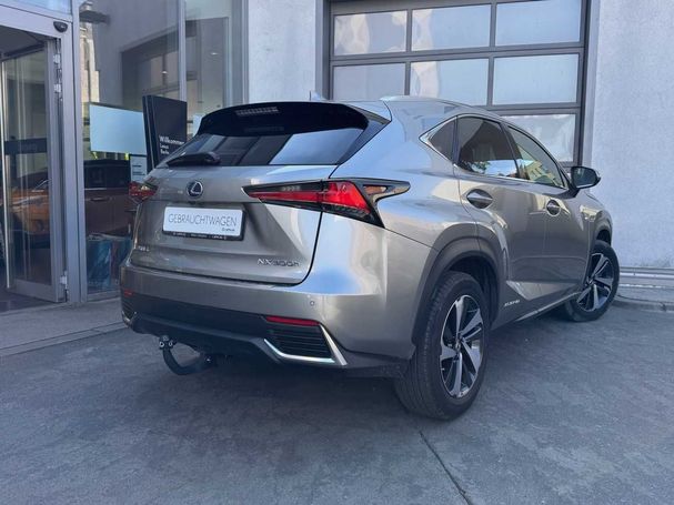 Lexus NX 300 h 145 kW image number 3