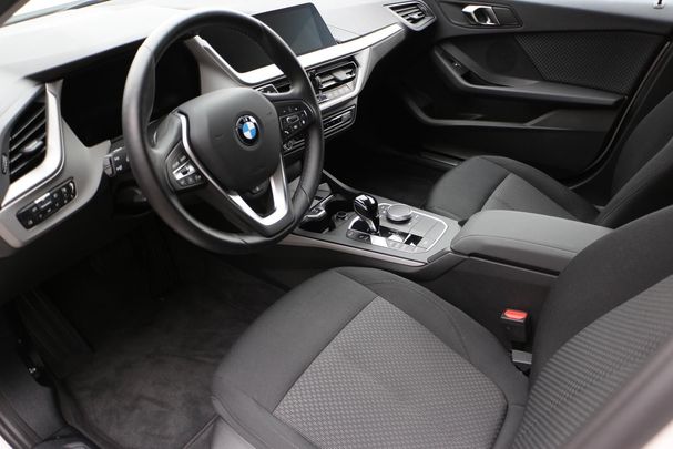 BMW 116d Advantage 85 kW image number 20