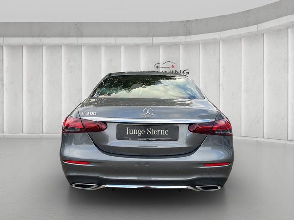 Mercedes-Benz E 300 190 kW image number 3