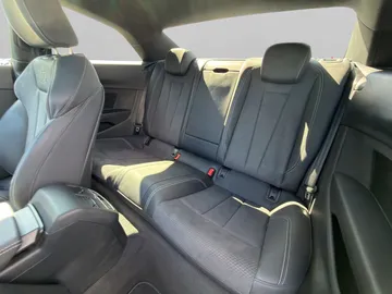 Car image 28