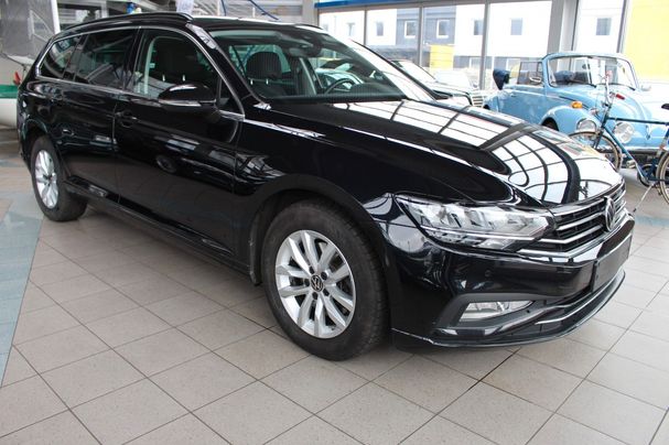 Volkswagen Passat Variant 1.5 TSI Business DSG 110 kW image number 2