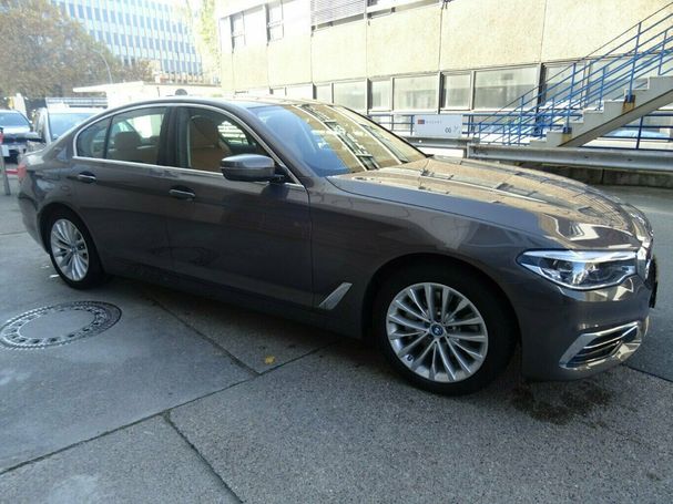 BMW 530 e 185 kW image number 13