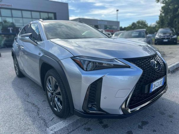 Lexus UX 250h 135 kW image number 6