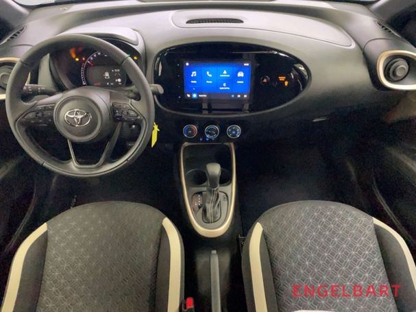 Toyota Aygo X 1.0 53 kW image number 9