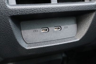 Car image 41