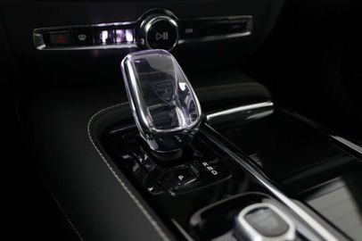 Car image 36