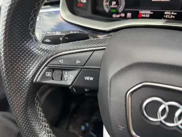 Car image 35