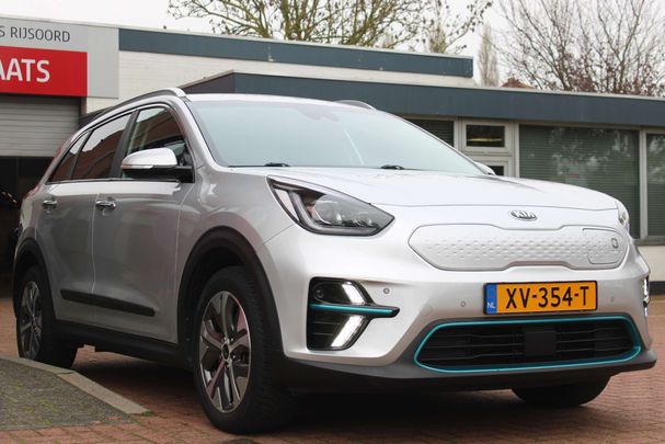 Kia Niro e 64 kWh 150 kW image number 6