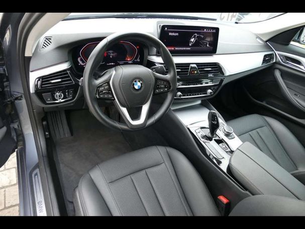 BMW 520i 120 kW image number 4