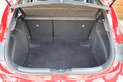 Car image 36