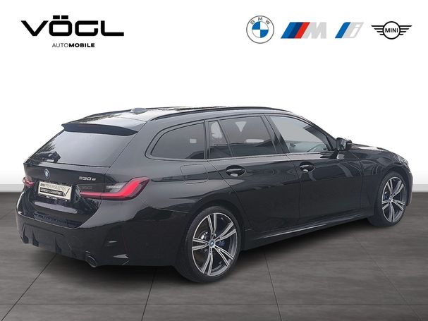 BMW 330e Touring M Sportpaket 215 kW image number 3