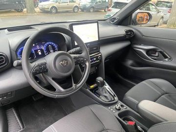 Car image 11